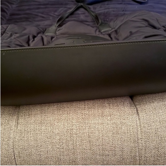 Tory Burch Black Puffer Tote - Picture 9 of 10